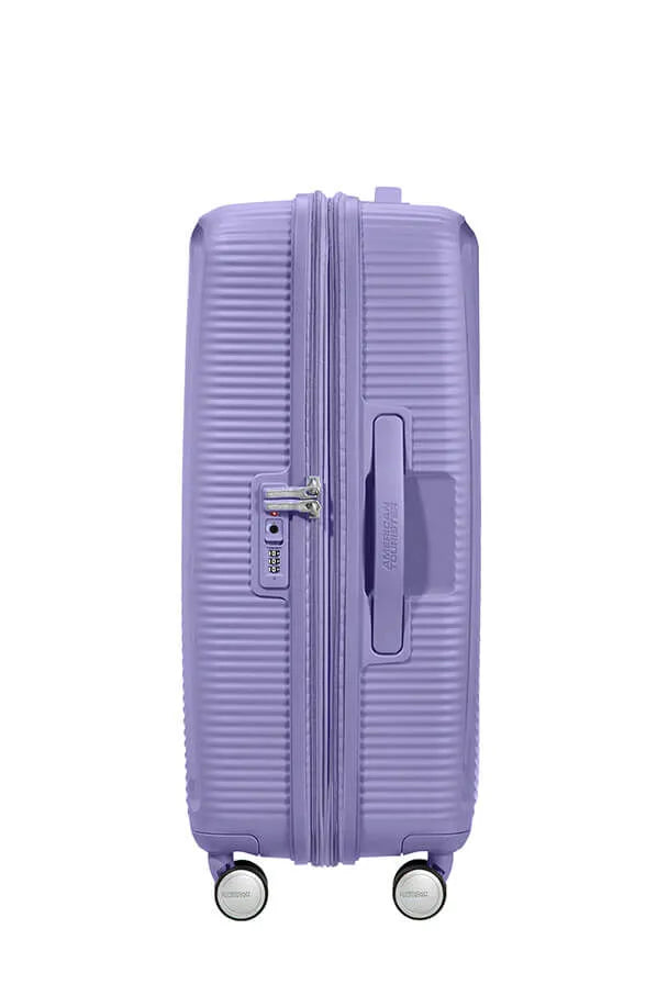 American Tourister Soundbox 67cm - Mellanstor Expanderbar Lavender