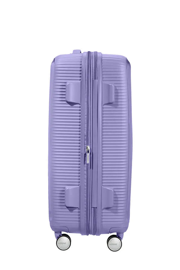 American Tourister Soundbox 67cm - Mellanstor Expanderbar Lavender