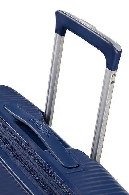 American Tourister Soundbox 67cm - Mellanstor Expanderbar Midnight Navy