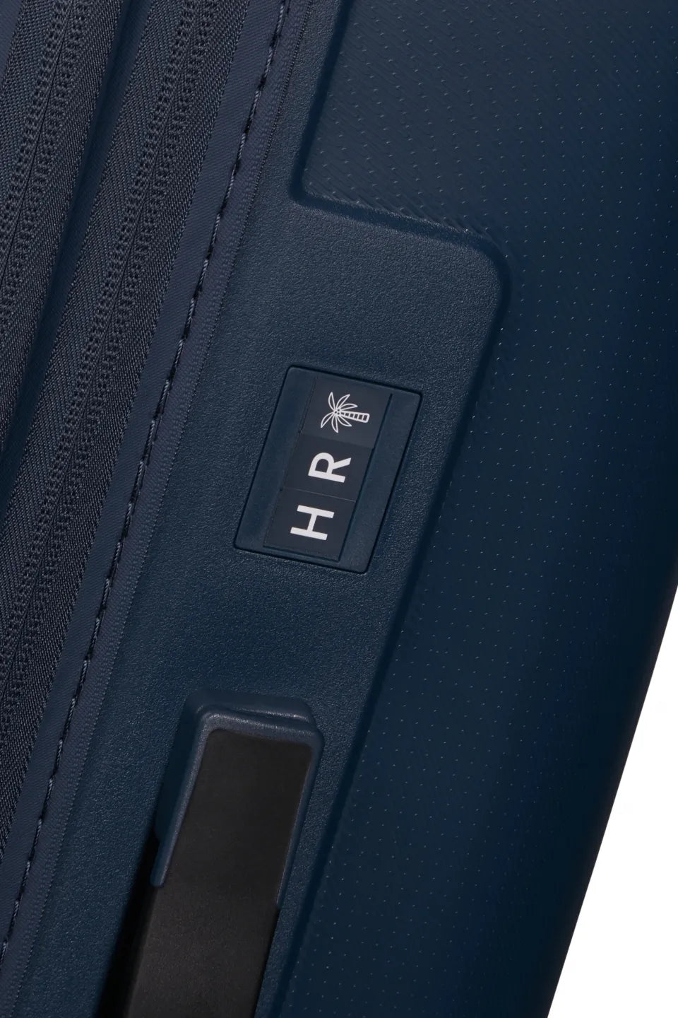 American Tourister Dashpop 67cm - Mellanstor Expanderbar Midnight Blue