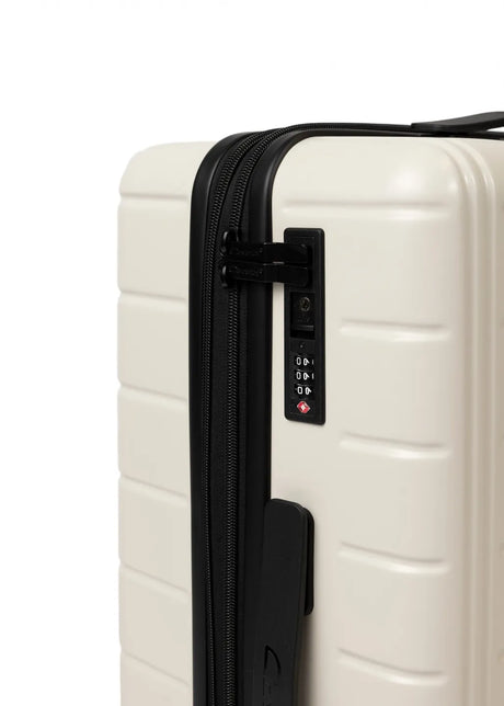 Cavalet Brantevik - Mellanstor Expanderbar Vit