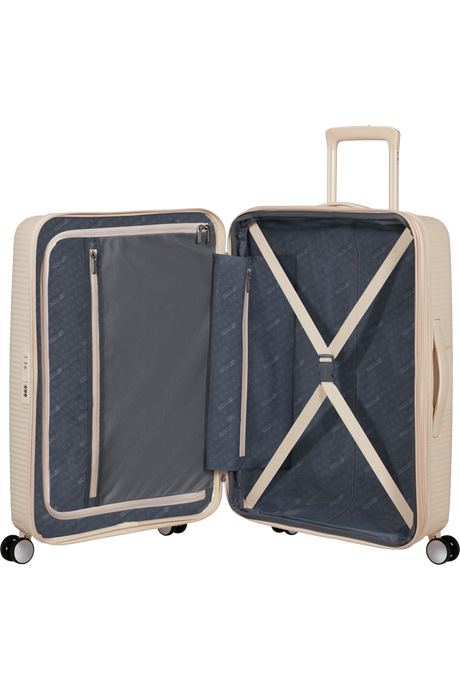 American Tourister Soundbox 67cm - Mellanstor Expanderbar Coconut Sand
