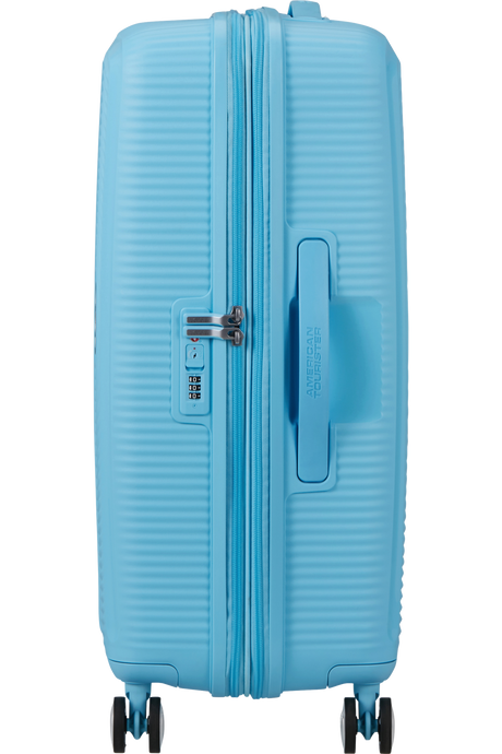 American Tourister Soundbox 67cm - Mellanstor Expanderbar Blueberry Fizz
