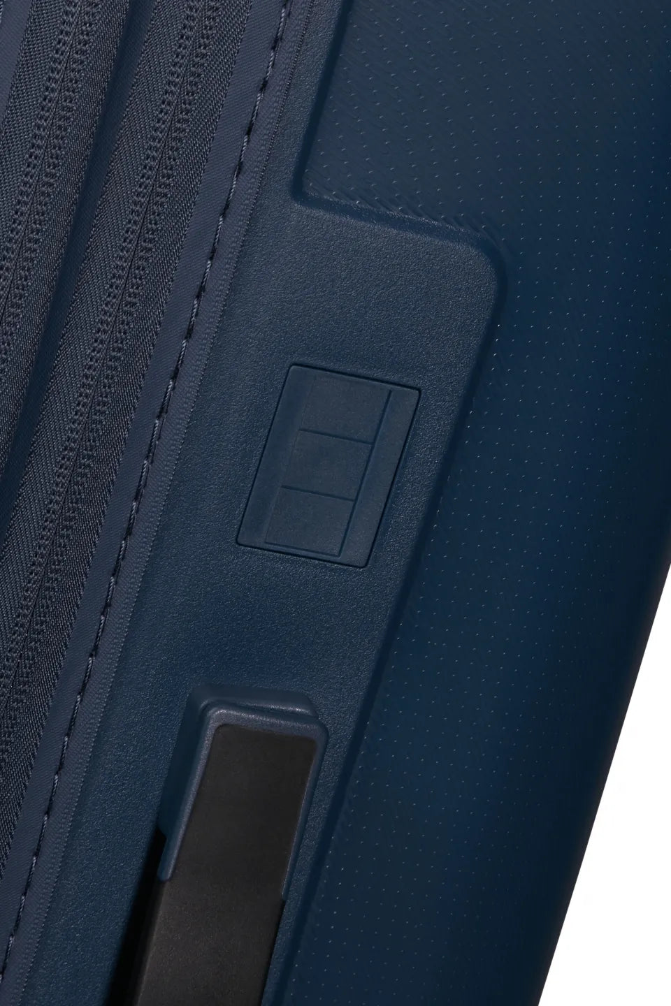 American Tourister Dashpop 67cm - Mellanstor Expanderbar Midnight Blue